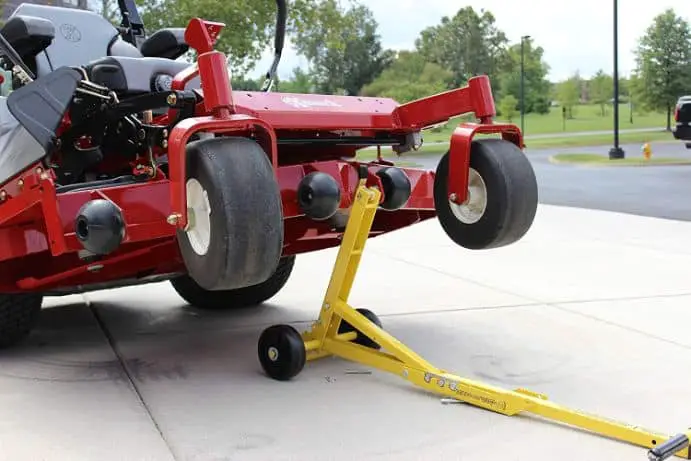 How to Jack Up a Zero Turn Mower