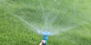 How Do Lawn Sprinklers Work
